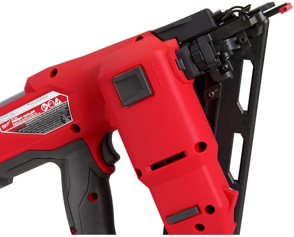 Milwaukee Electric - M18 Fuel. 15 Gauge Finish Nailer