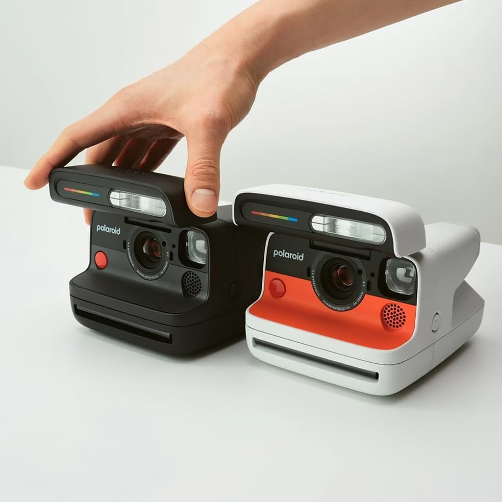Polaroid FLIP White + Color Film Bundle (8 Photos)