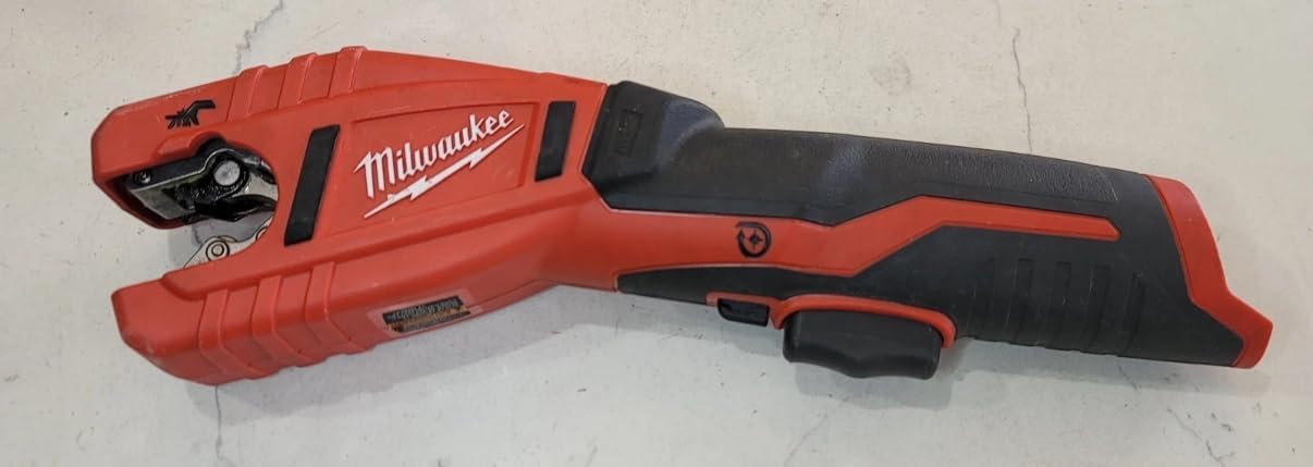 Milwaukee 2471-20 M12 Cordless Lithium Ion 500 RPM Copper Pipe and Tubing Cutter Adjustable from 3/8' to 1â€ Diameters (Battery Not Included, Power Tool Only)