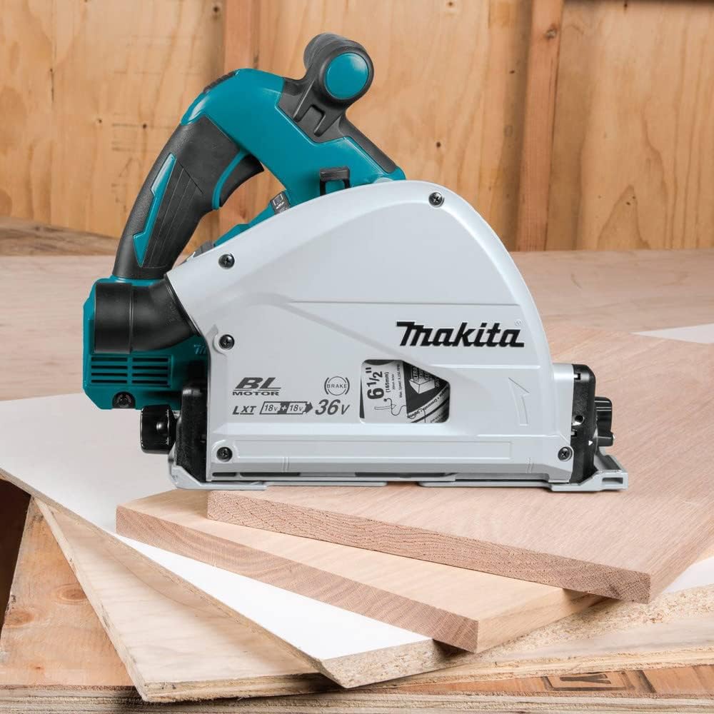 Makita XPS01Z 36V (18V X2) LXT Brushless 6-1/2' Plunge Circular Saw, Tool Only
