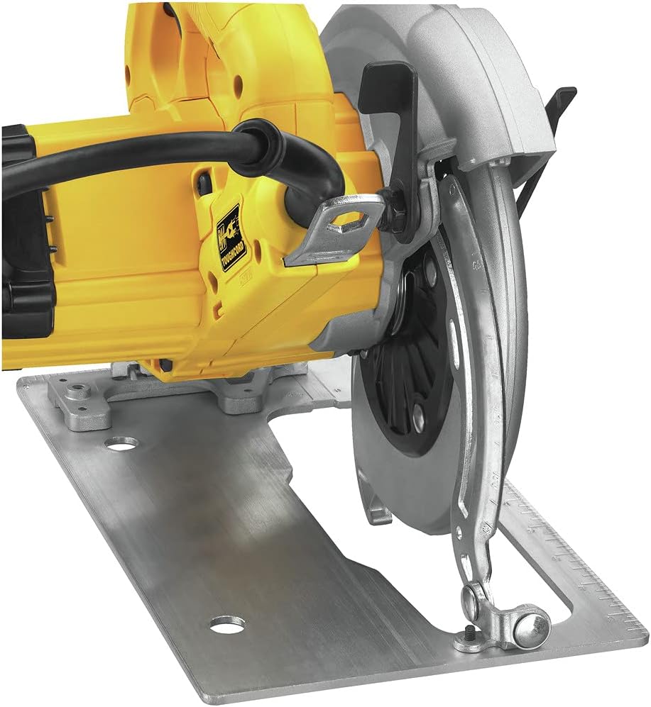 DEWALT 7-1/4-Inch Circular Saw, Lightweight, Corded (DWE575)