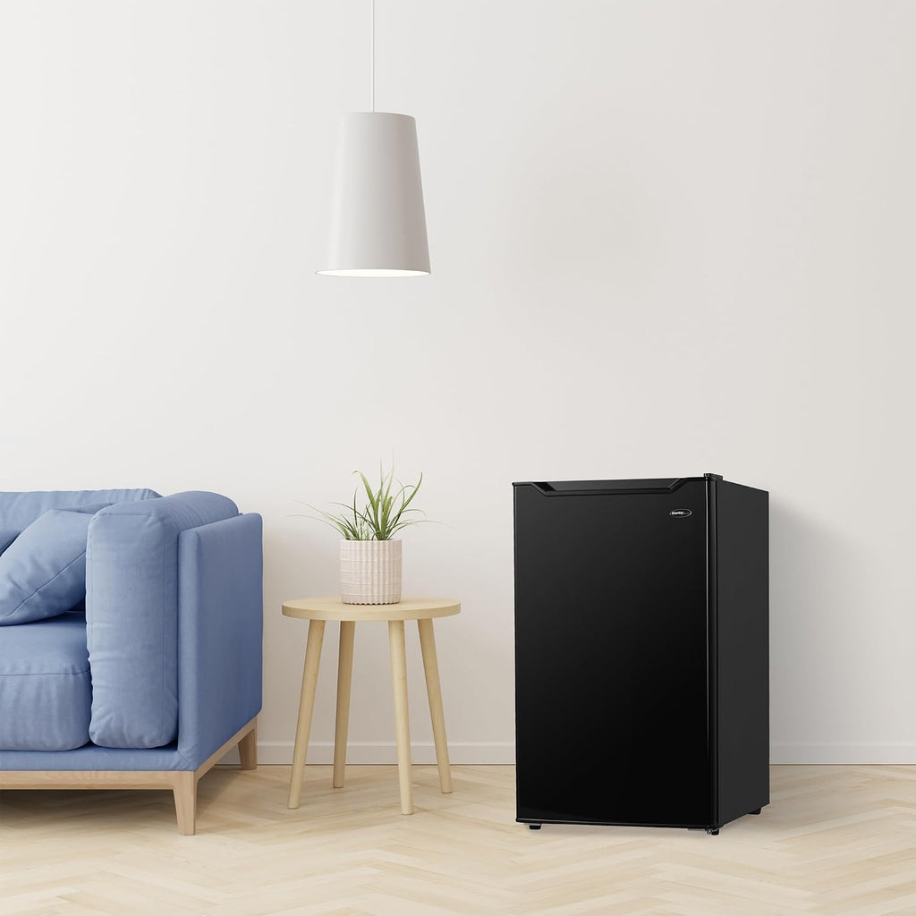 Danby DAR032B2BM 3.2 cu. ft. Compact Fridge in Black