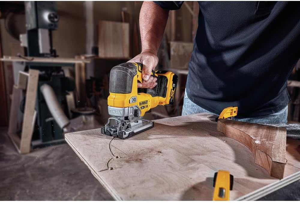 Dewalt DCS334BR 20V MAX XR Brushless Lithium-Ion Cordless Jig Saw (Tool Only) (Renewed)