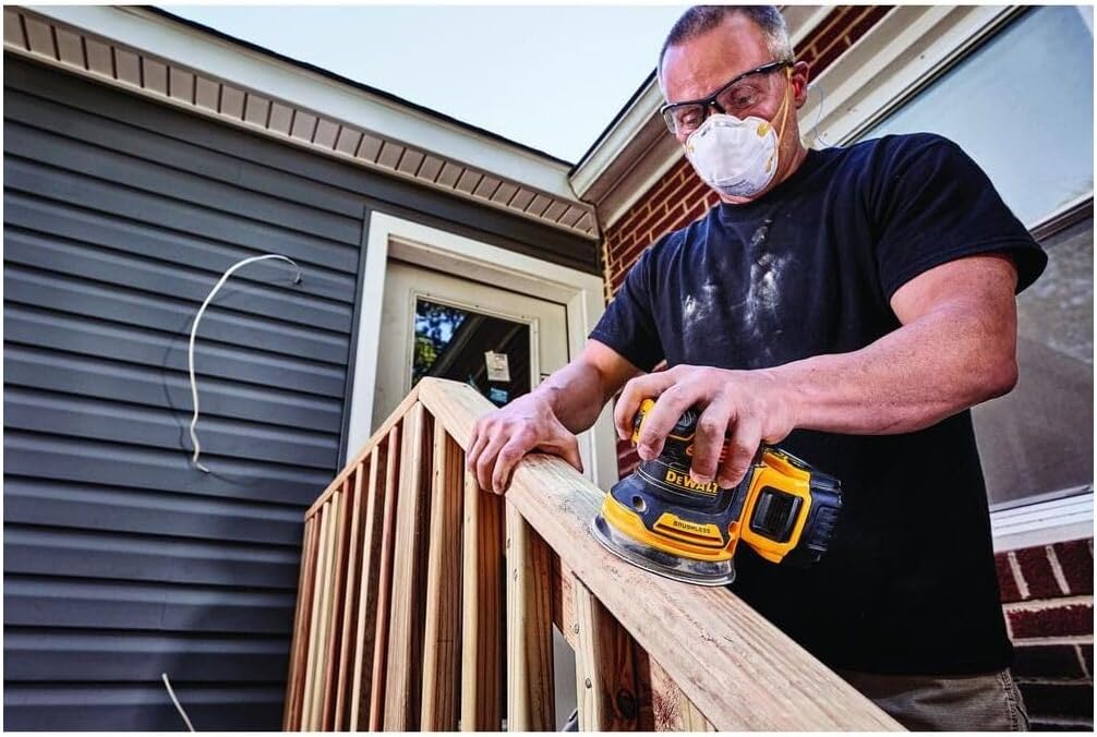 DEWALT 20V MAX Orbital Sander Cordless, 5-Inch Sander Tool, 2.Ah, 8,000-12,000 OPM, Variable Speed Dial, Storage Bag, Battery and Charger Included (DCW210D1)