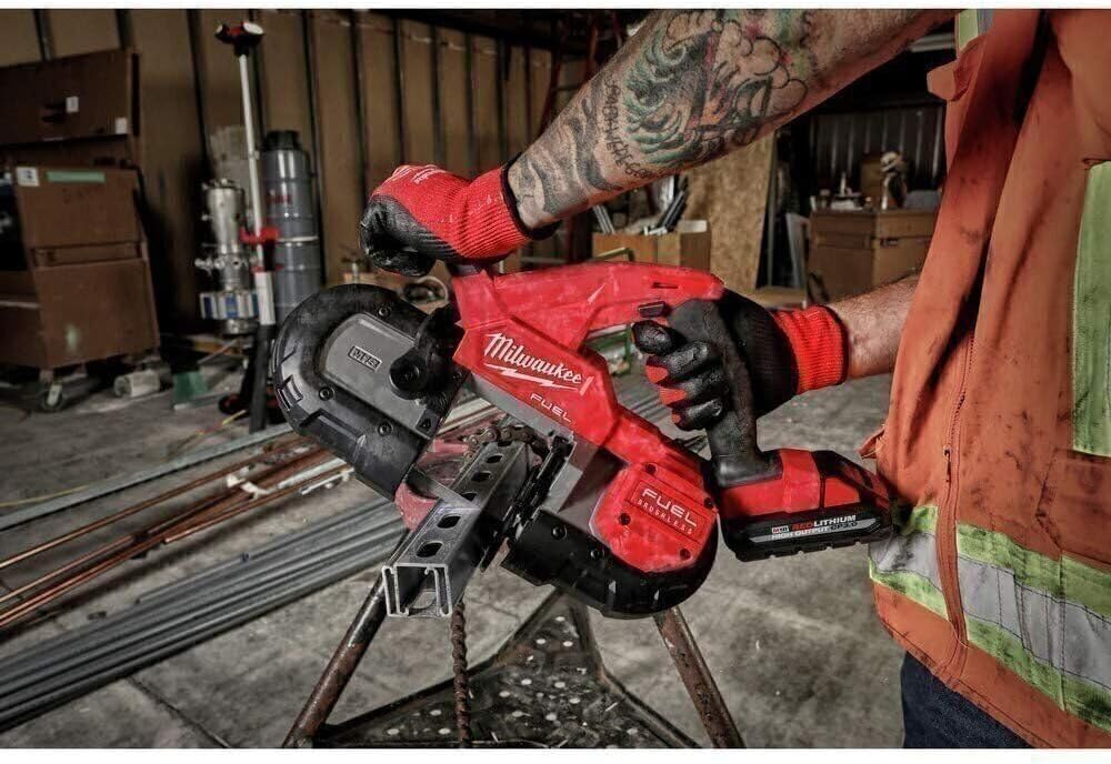 MILWAUKEE'S Band Saw