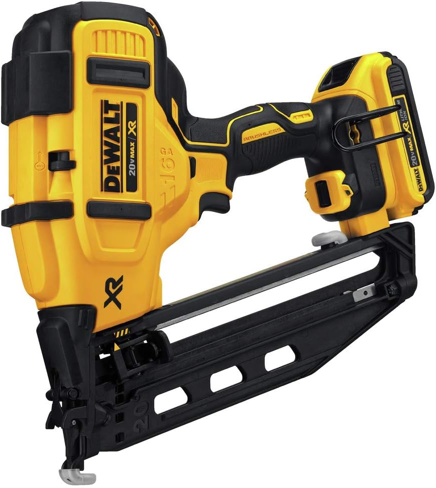 DEWALT 20V MAX* XR Finish Nailer, Angled, 16GA (DCN660D1)