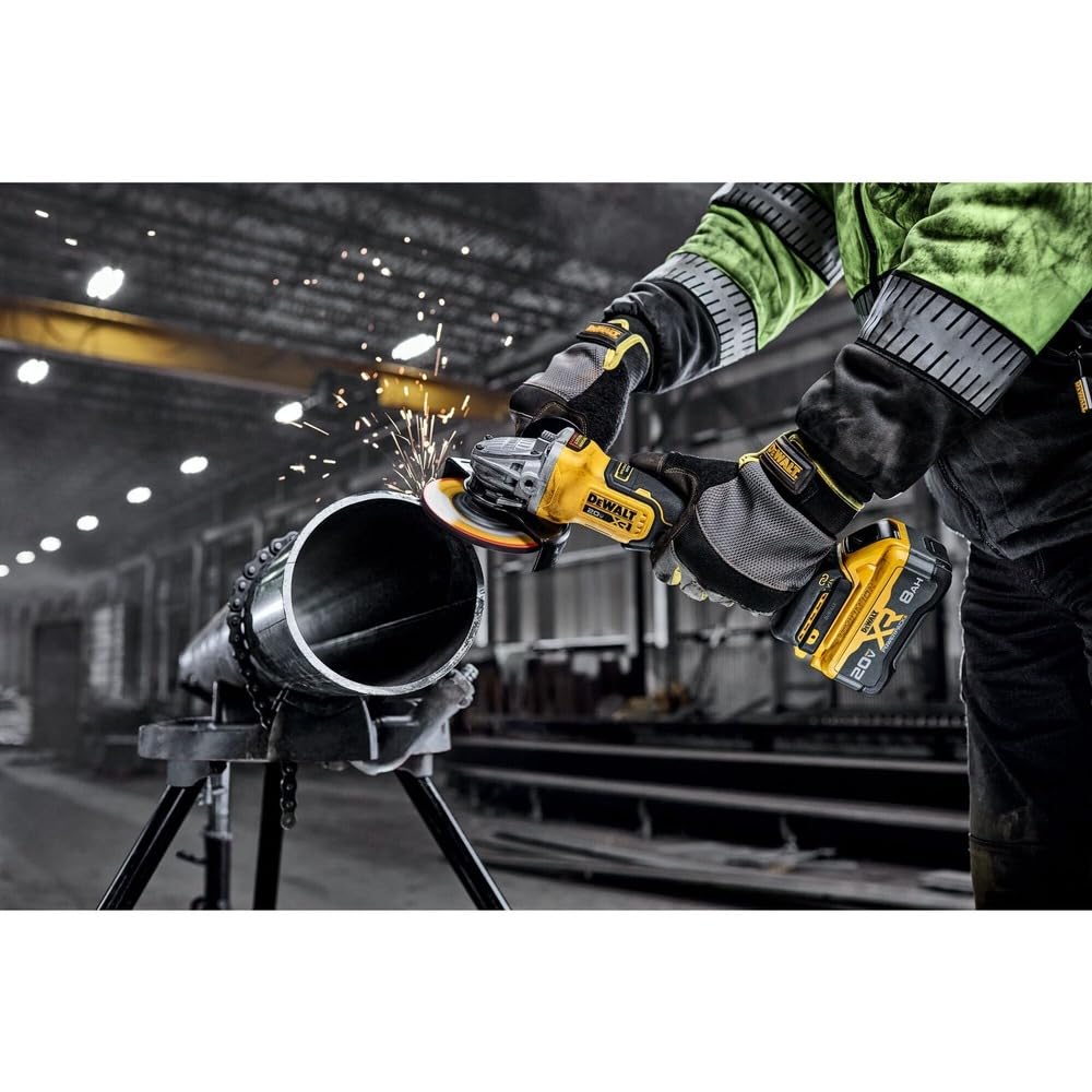 DEWALT 20V MAX XR Brushless Cordless 4-1/2 in. - 5 in. Angle Grinder Kit with XR POWERPACK (DCG410WW1)