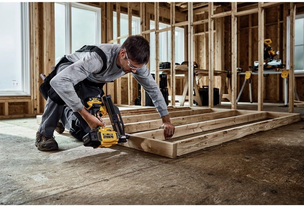 20V 21DEG FRAMING NAILER BARE
