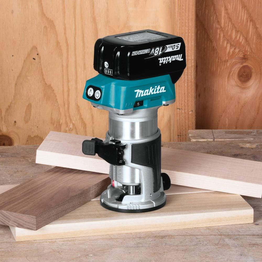 Makita XTR01T7 18V LXT Lithium-Ion Brushless Cordless Compact Router Kit