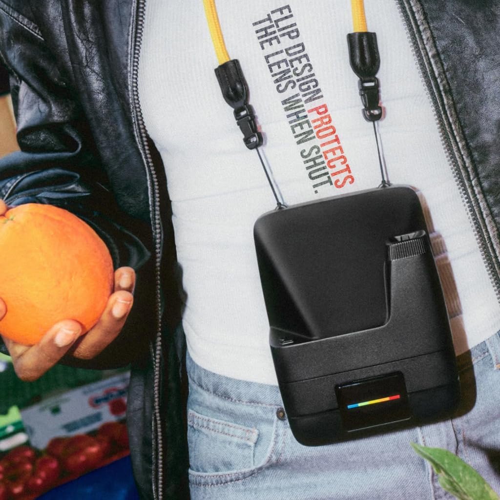 Polaroid FLIP White + Color Film Bundle (8 Photos)