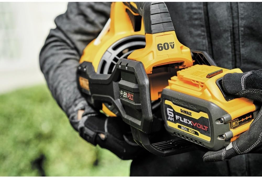 DEWALT 60V MAX* FLEXVOLT Leaf Blower, Cordless, Handheld, 125-MPH, 600-CFM, Tool Only (DCBL772B)
