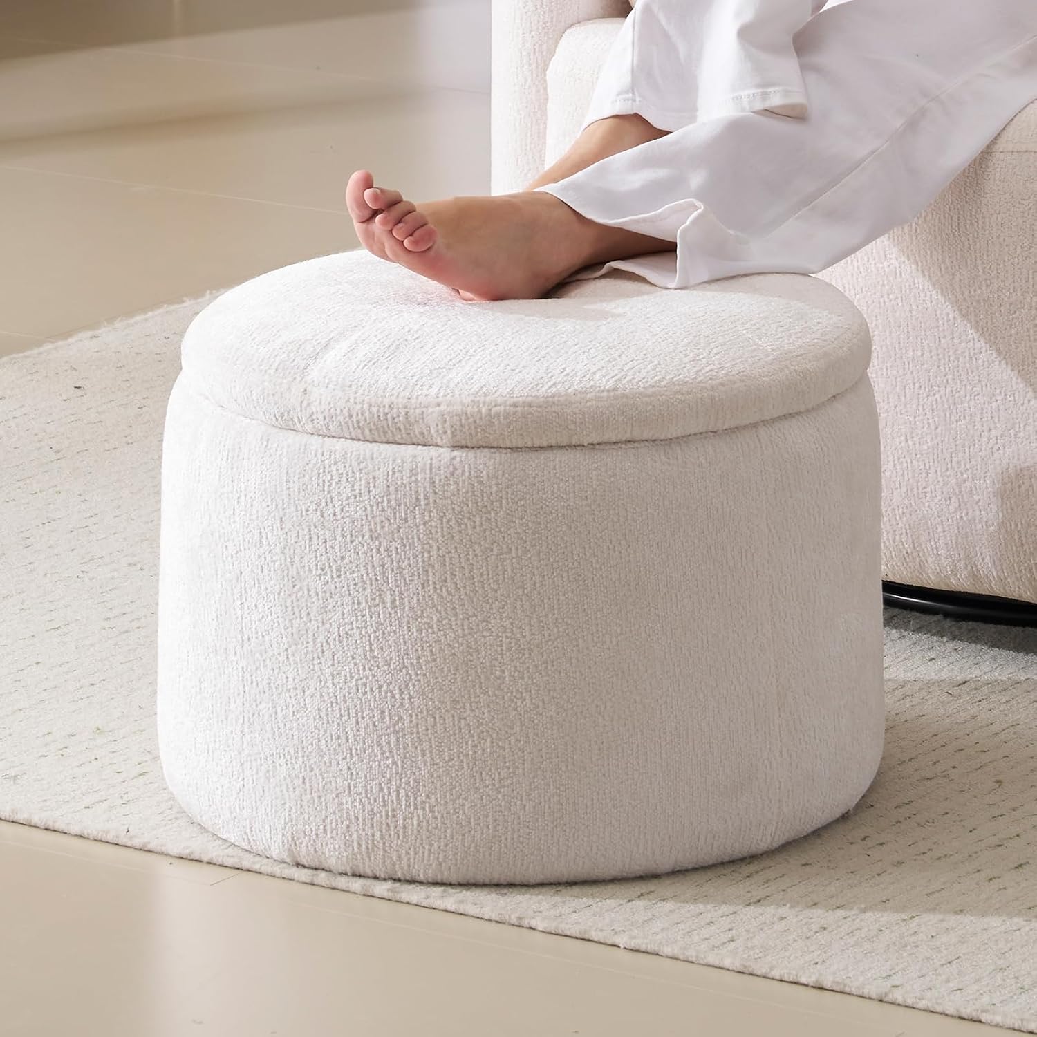 Modern Round Storage Ottoman, Chenille Ottoman Foot Stools, Ottoman Footstool with Removable Lid, Storage Ottoman for Living Room, Multi-Functional Footrest, White