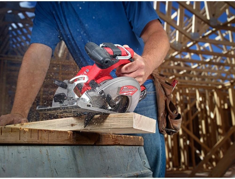 Milwaukee 2896-26 M18 Fuel 18-Volt Lithium-Ion Brushless Cordless Combo Kit (6-Tool) with (2) 5.0 Ah Batteries, (1) Charger, (2) Tool Bags