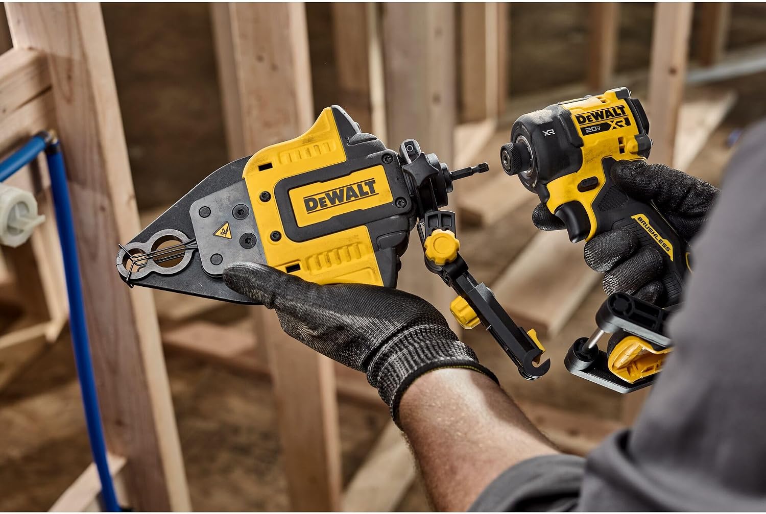 DEWALT IMPACT CONNECT PEX Crimp Ring Attachment for Impact Driver, Plumbing Tool (DWAPXCIR)