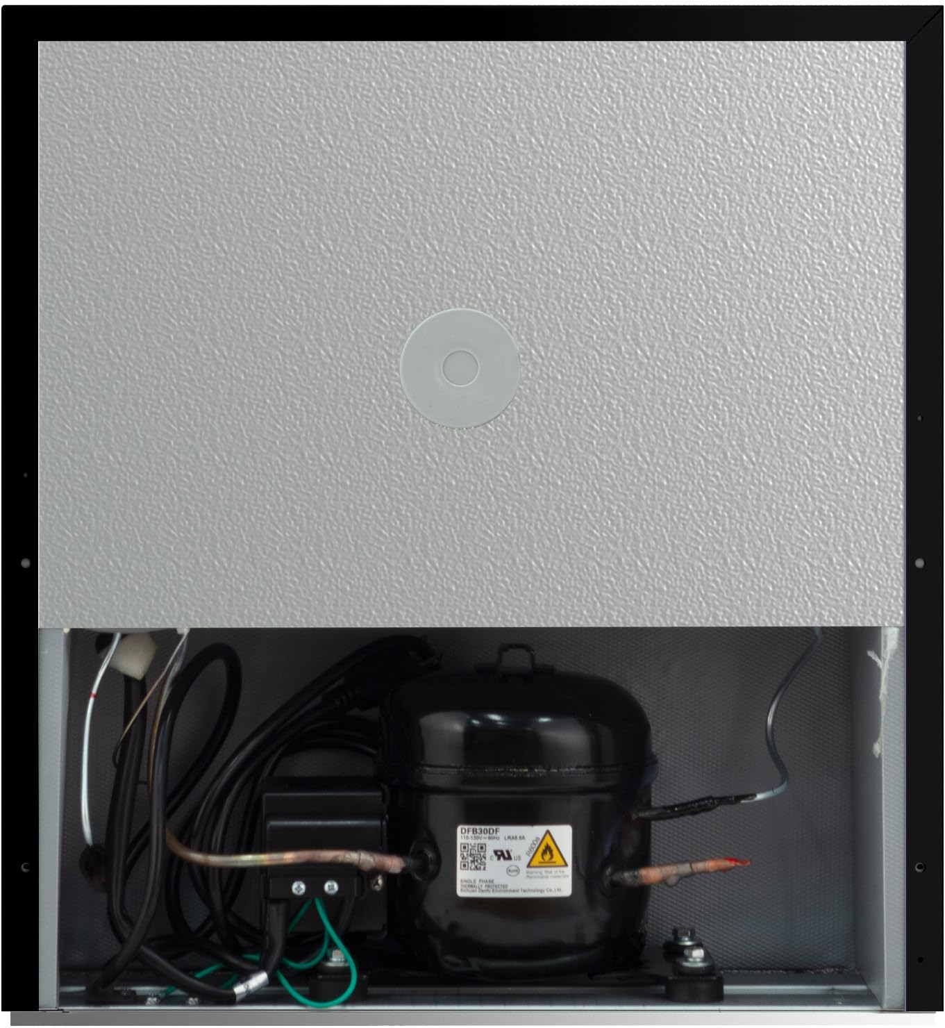 Hamilton Beach 1.6 Cubic Foot Fridge, Black