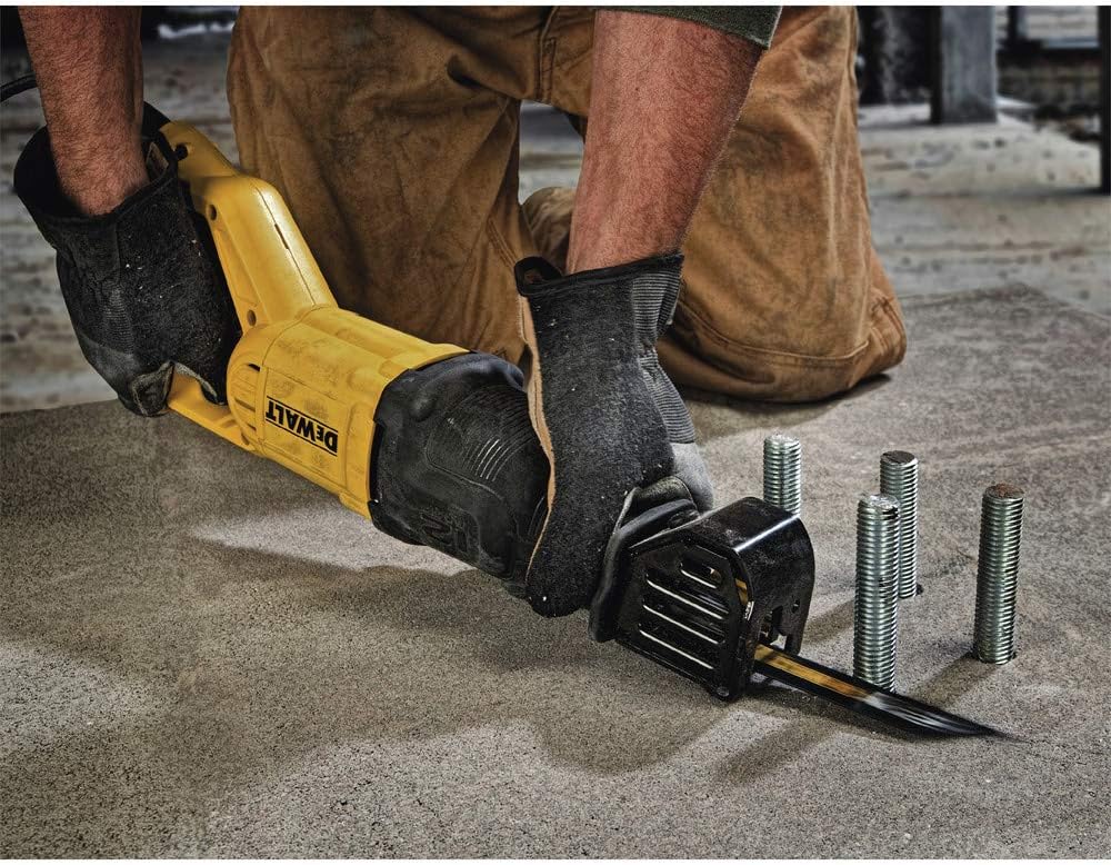 DEWALT Reciprocating Saw, 12 Amp, 2,900 RPM, 4-Position Blade Clamp, Variable Speed Trigger, Corded (DWE305)