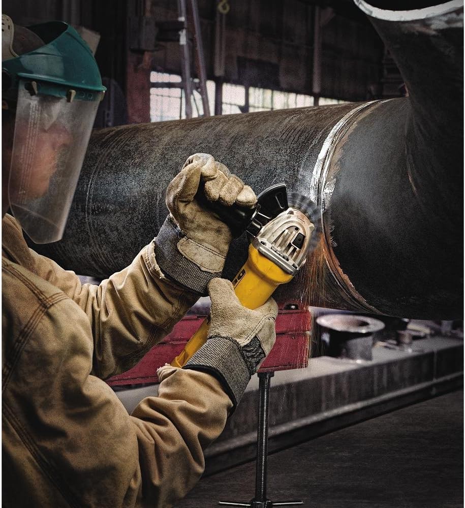 DEWALT Angle Grinder Tool, 4-1/2-Inch, 11-Amp (DWE402K)