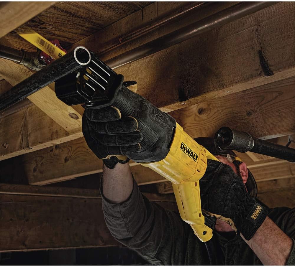 DEWALT Reciprocating Saw, 12 Amp, 2,900 RPM, 4-Position Blade Clamp, Variable Speed Trigger, Corded (DWE305)