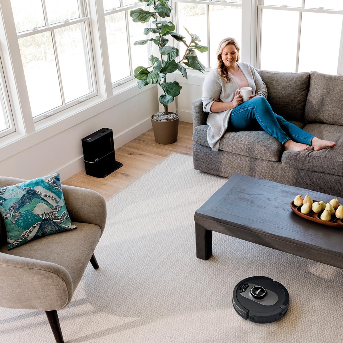 Shark UR2500SR AI Ultra Robot Vacuum with Self-Empty Base, Bagless, 30-Day Capacity, LIDAR Navigation, Compatible with Alexa, WiFi Connected, Black