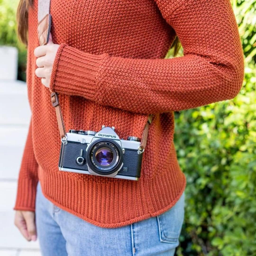 Olympus OM 1 Vintage 35mm SLR Film Camera with f/1.8 50mm Prime Lens (Renewed)