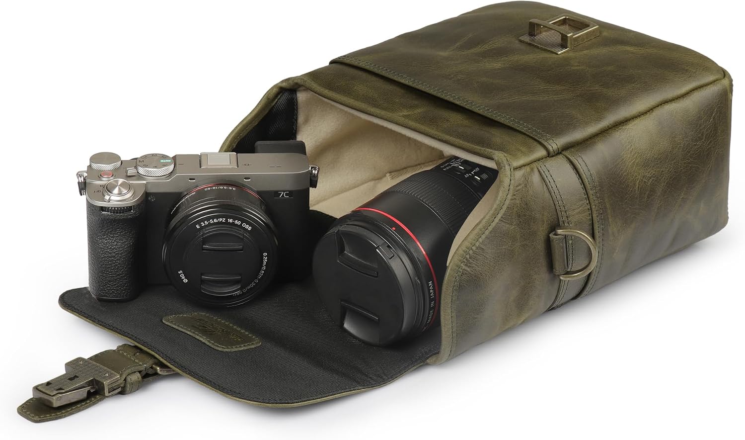 MegaGear Genuine Leather Camera Messenger Bag Mirrorless Portable electronic device cover
