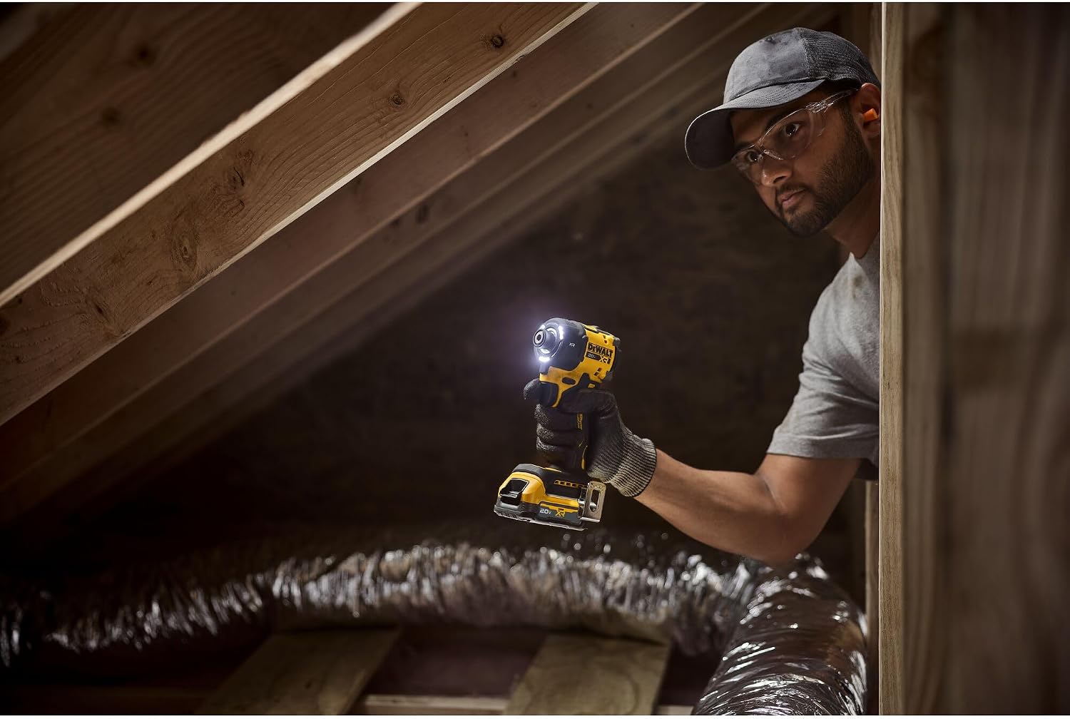 DEWALT 20V MAX 1/4 Inch Hydraulic Impact Driver,Quiet, Brushless Cordless XR Extreme Runtime, LED Halo Ring, Tool Only (DCF870B)