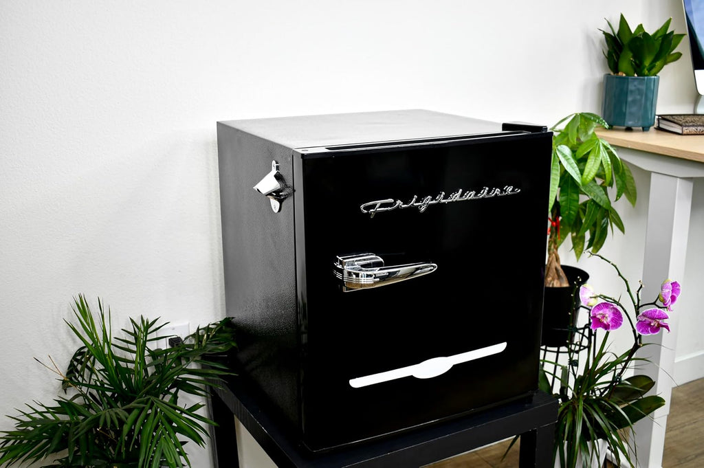 FRIGIDAIRE Black Retro Mini Refrigerator-Energy Saving-Adjustable Thermostat Control-Side Mounted Bottle Opener-Ideal for Dorm, Office, RV, Garage, Apartment 1.6 Cubic Feet