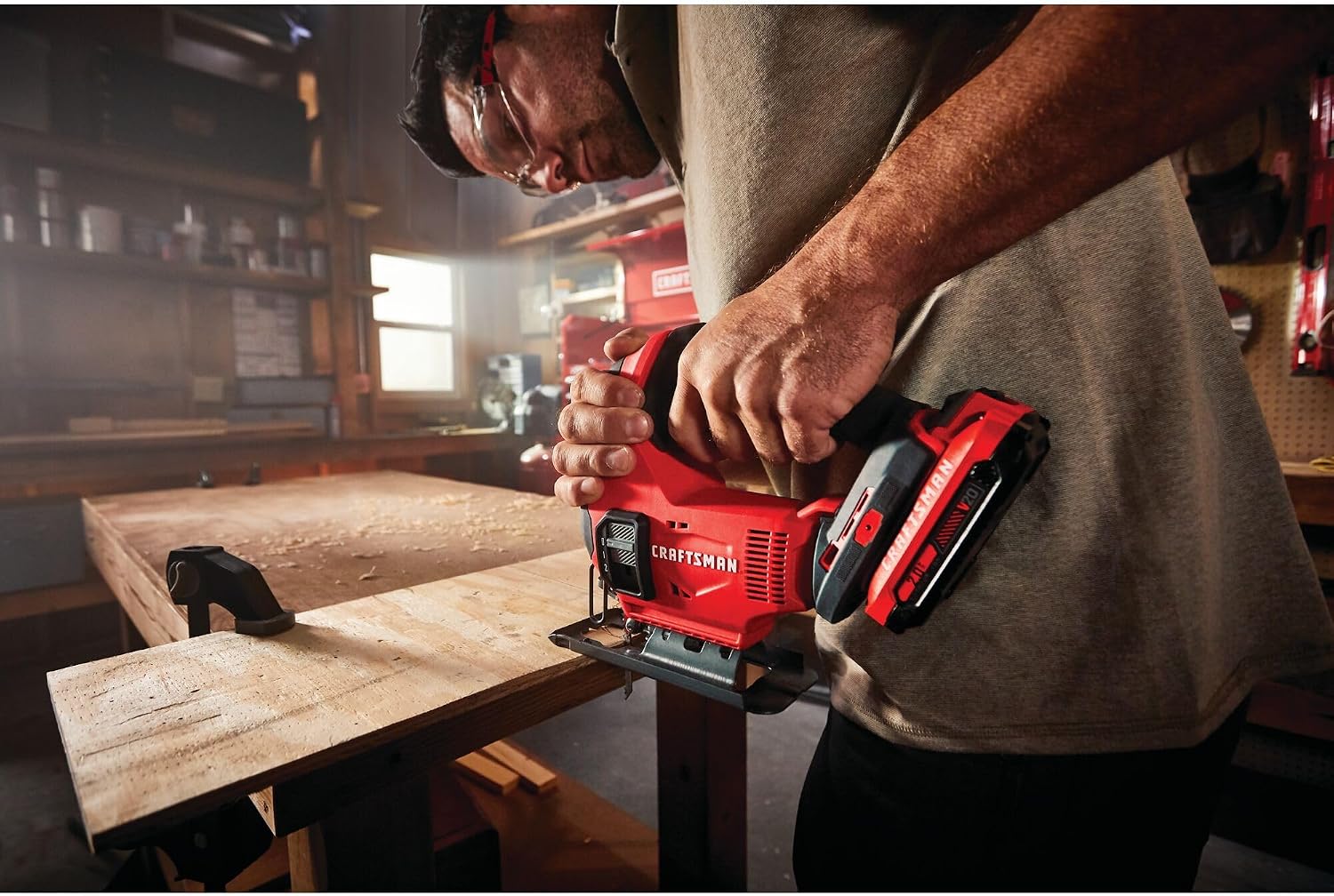 CRAFTSMAN V20 Cordless Jig Saw Kit, 3 Orbital Settings, Up to 2,500 SPM, Battery and Charger Included (CMCS600D1)