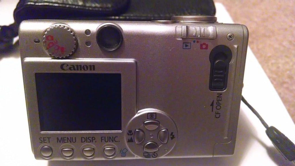 Canon PowerShot S400 4MP Digital Camera w/ 3x Optical Zoom