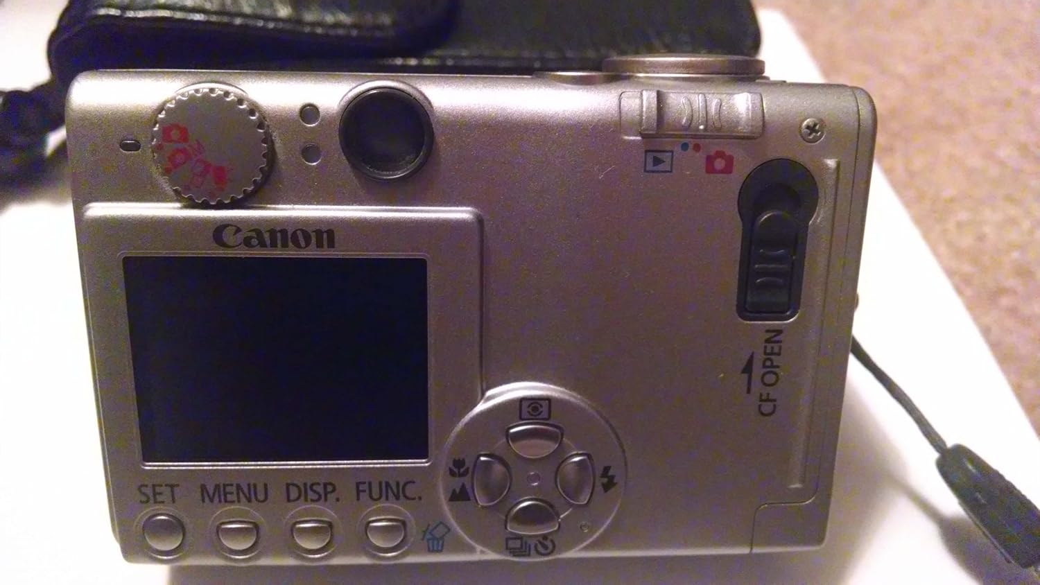 Canon PowerShot S400 4MP Digital Camera w/ 3x Optical Zoom