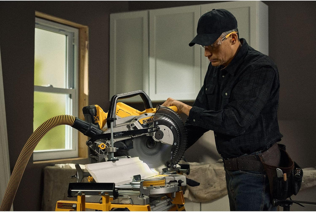 DEWALT 20V MAX XR 10 in. Double Bevel Fixed Miter Saw Kit (DCS714WW1)