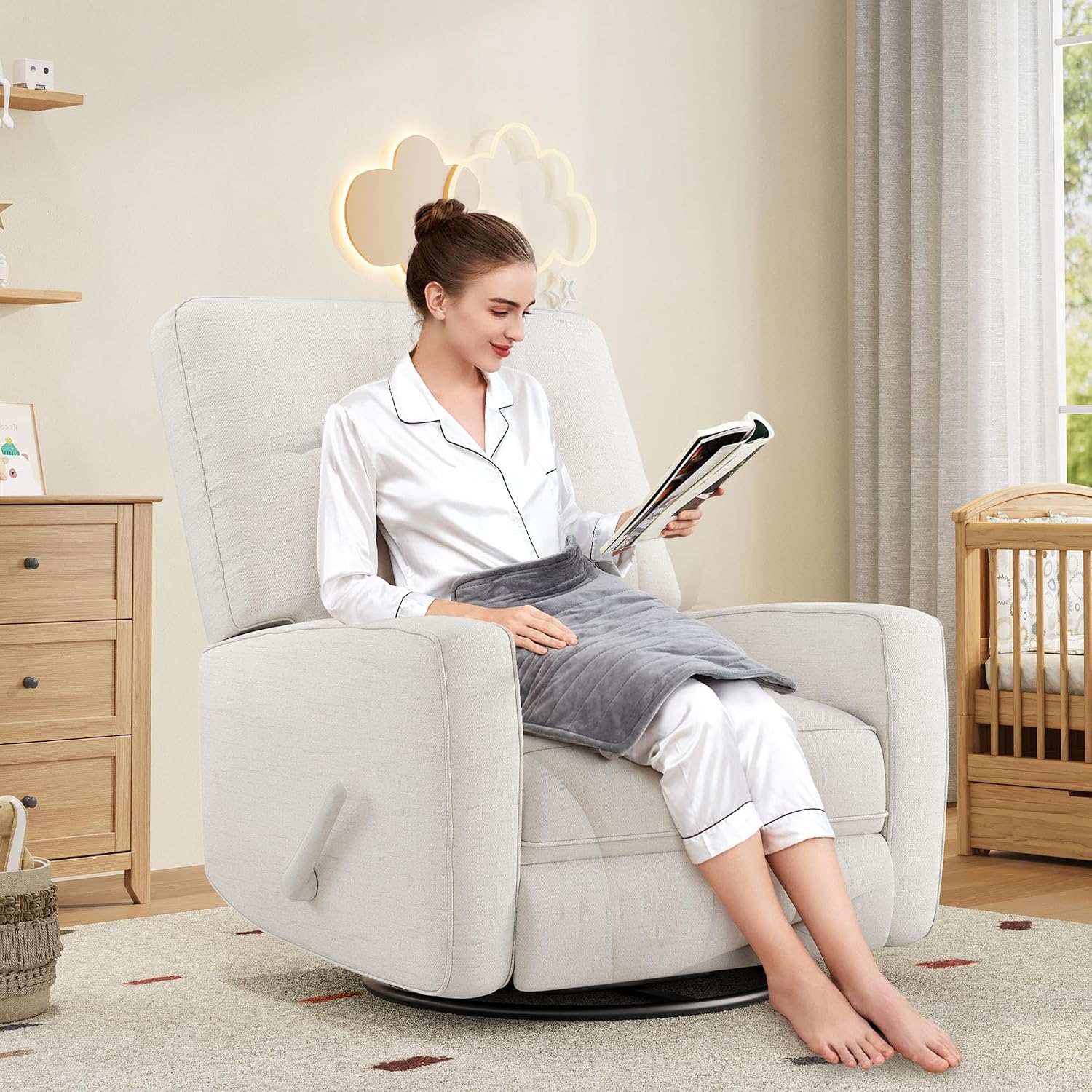 IDEALHOUSE Recliner Chair, 360° Swivel Rocking Glider Chair for Adults with Adjustable Backrest & Footrest, Cozy Linen Upholstered Armchair for Living Rooms, Bedrooms, Apartments, Beige