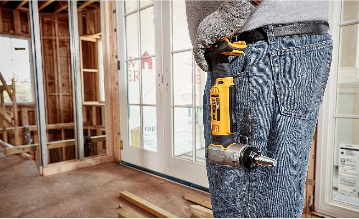 DEWALT 20V MAX* PEX Expander Tool Kit, 1-Inch (DCE400D2)