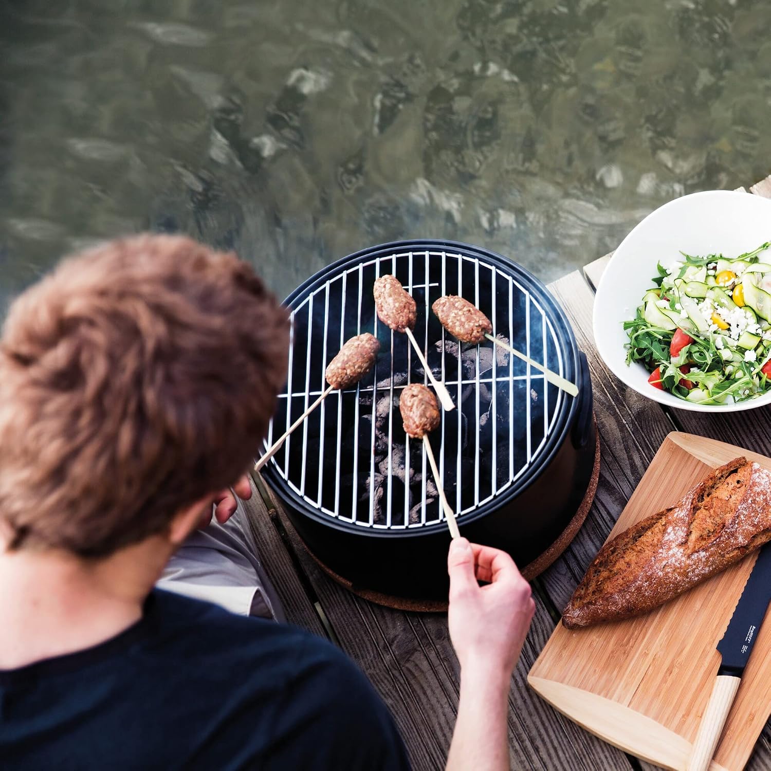 BergHOFF LEO Portable Tabletop BBQ Grill To-go grill with Heat Resistant Base Easy-carry strap & detachable handles, Removable elements, Adjustable airflow, 13.75', Black