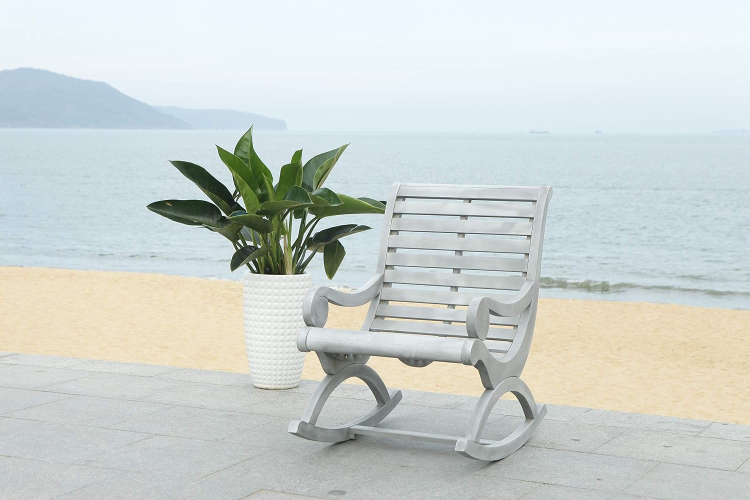 SAFAVIEH Outdoor - Sonora Rocking Chair - Grey - Solid Wood - Transitional British Slatted Design - Ideal for Patio, Deck, Porch, Backyard, 17.7' Seat Height (PAT7016A)