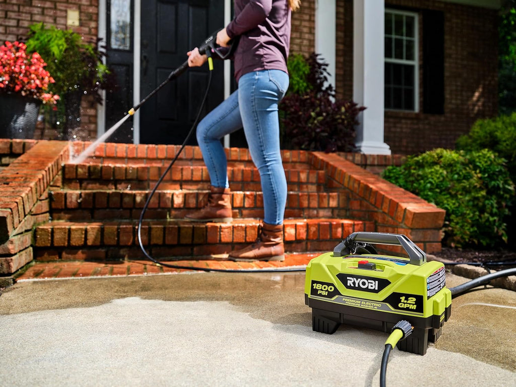 1800 PSI Electric Pressure Washer