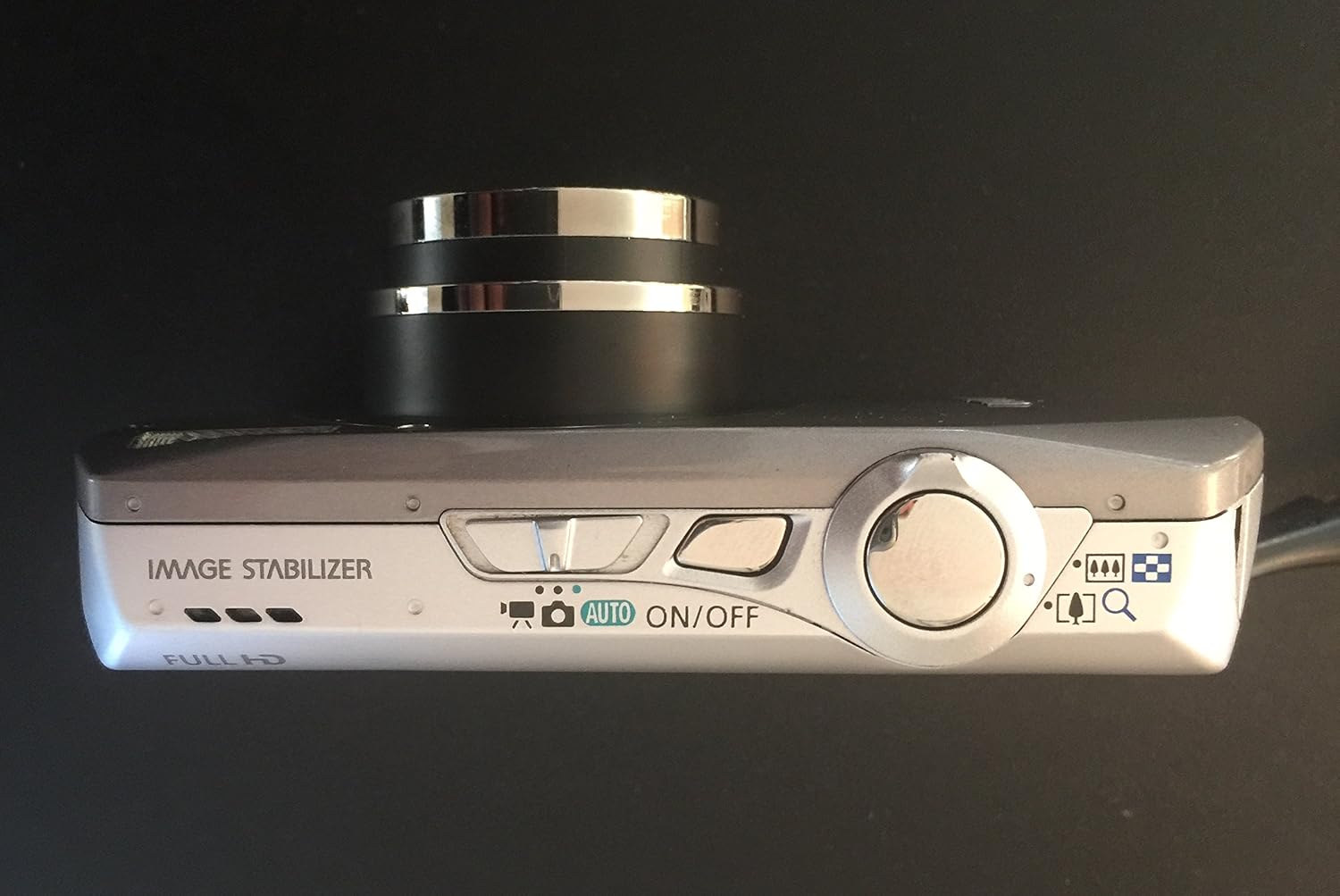 Canon PowerShot SD4500IS 10 MP Digital Camera with 10x Optical Image Stabilized Zoom and 3.0-Inch LCD, Silver