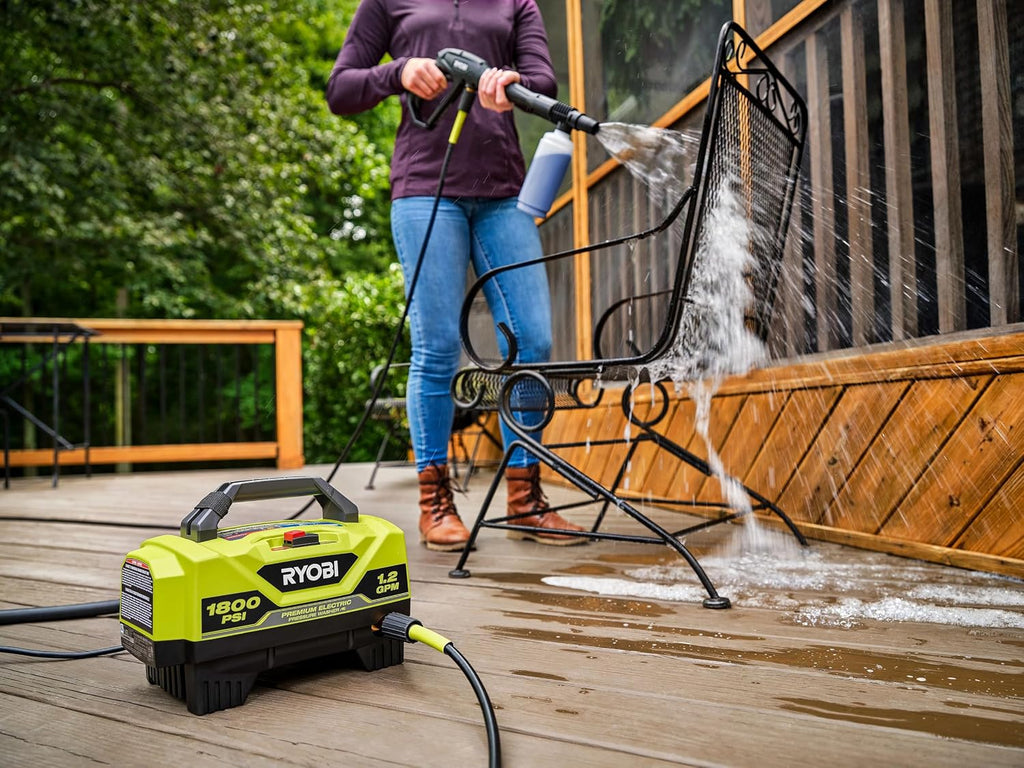 1800 PSI Electric Pressure Washer