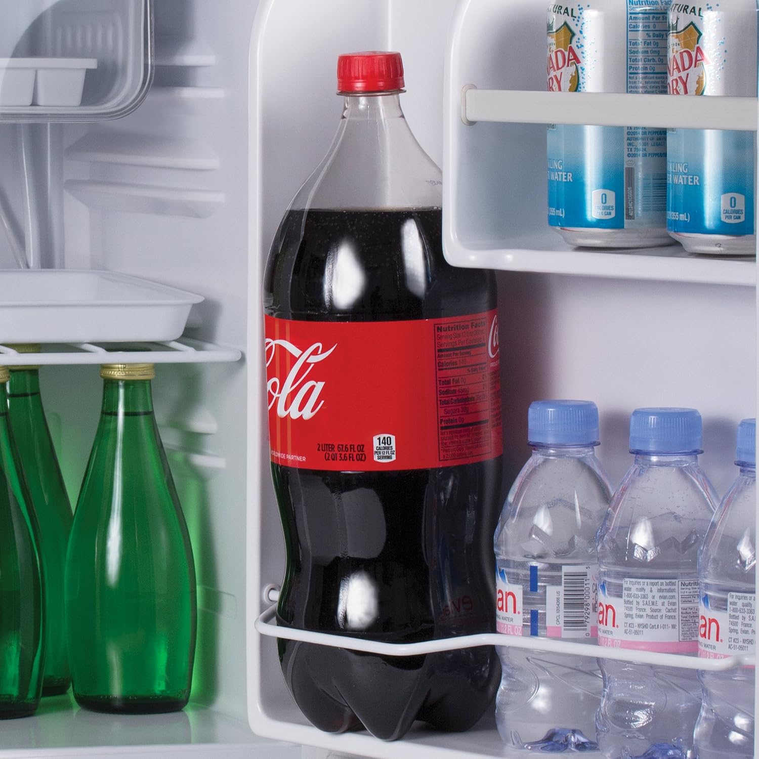Commercial Cool 1.6 Cu. Ft. Compact Refrigerator, Single Door Mini Fridge with Chiller Compartment, Personal Fridge for Home or Dorm Room, R600a Refrigerant, CCR16B, Black