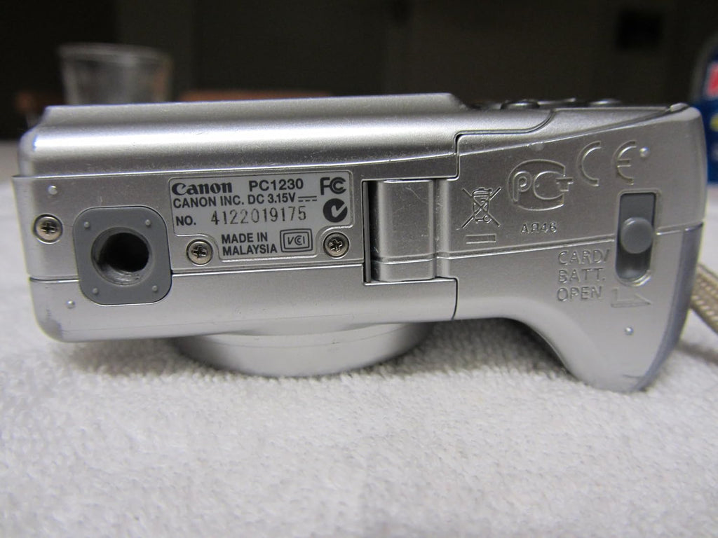 Canon PowerShot A550 7.1MP Digital Camera with 4x Optical Zoom