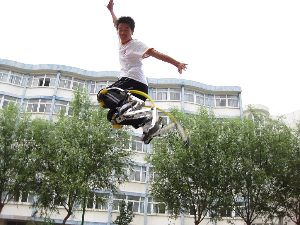 Skyrunner Adult Kangaroo Shoes Men Jumping Stilts Men Women Fitness Exercise (155~200 Ibs/70~90kg) Bouncing Shoes
