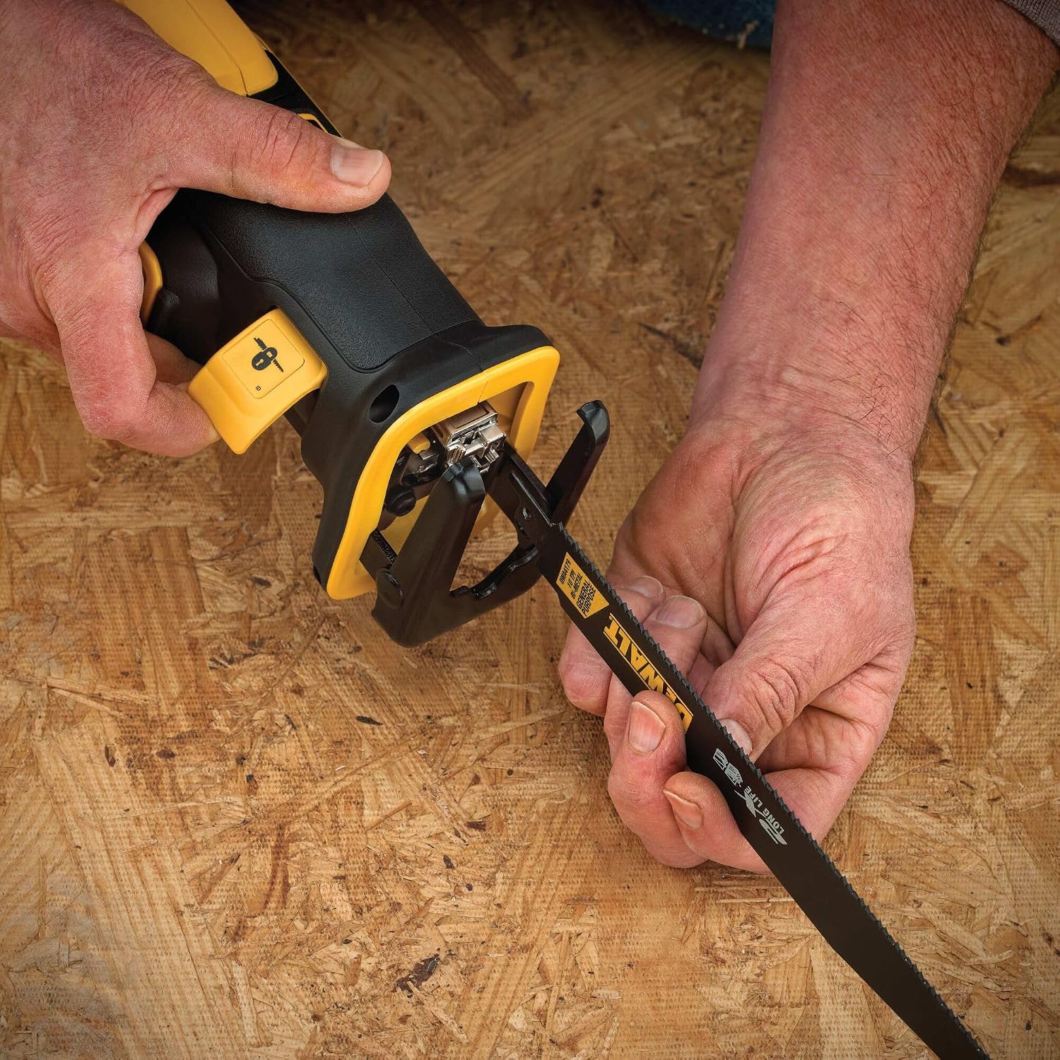 DEWALT 20V MAX XR Reciprocating Saw Cordless, Brushless, Compact,Variable Speed, Pivoting Head, LED Light, Tool Only (DCS367B)