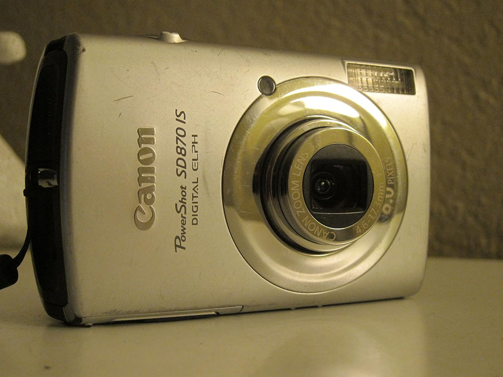 Canon PowerShot SD700 IS 6MP Digital Elph Camera with 4x Image Stabilized Zoom