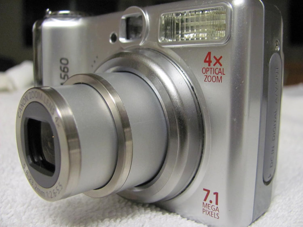 Canon PowerShot A560 7.1MP Digital Camera with 4x Optical Zoom (OLD MODEL)