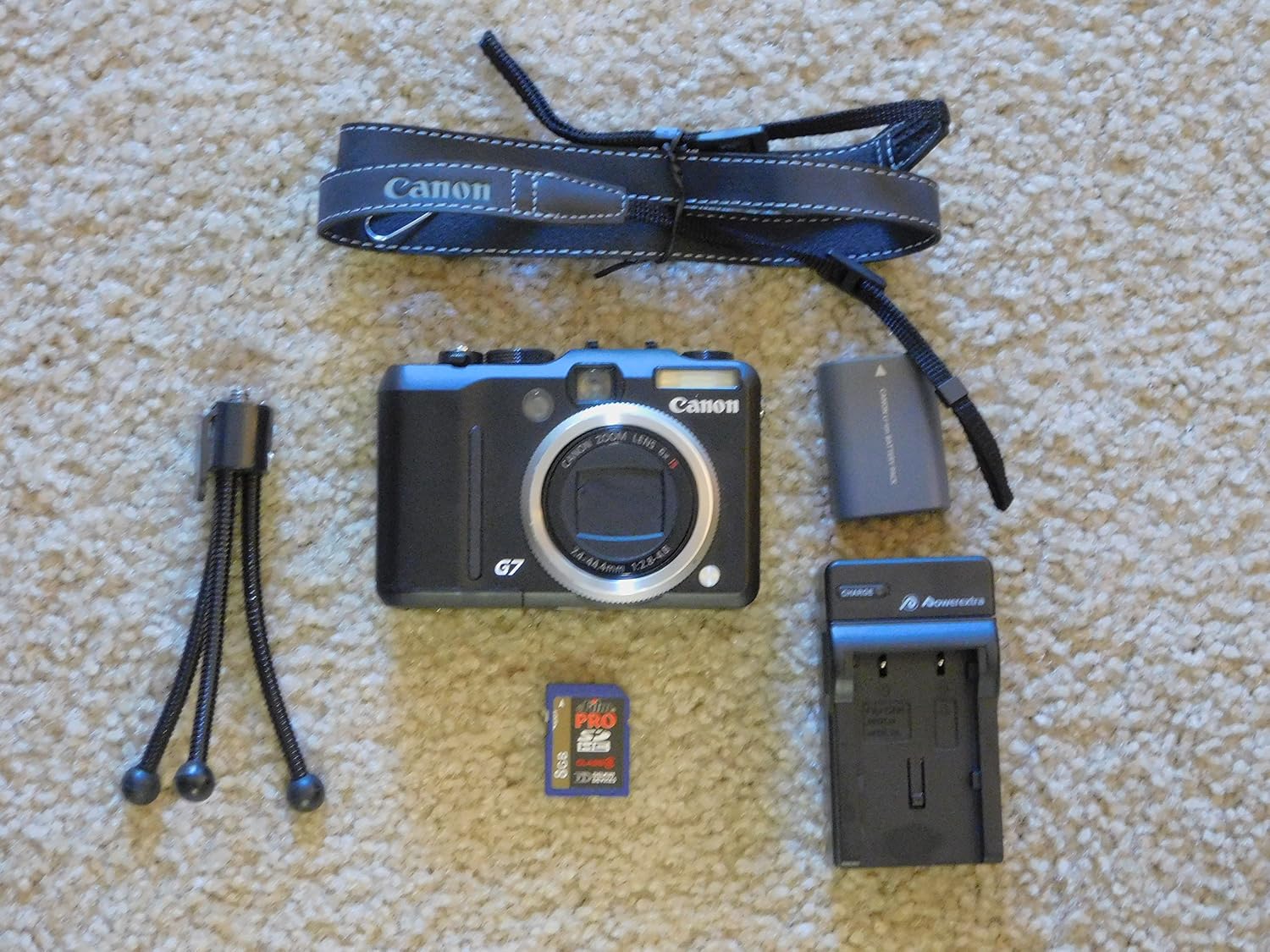 Canon PowerShot G7 10MP Digital Camera with 6x Image-Stabilized Optical Zoom