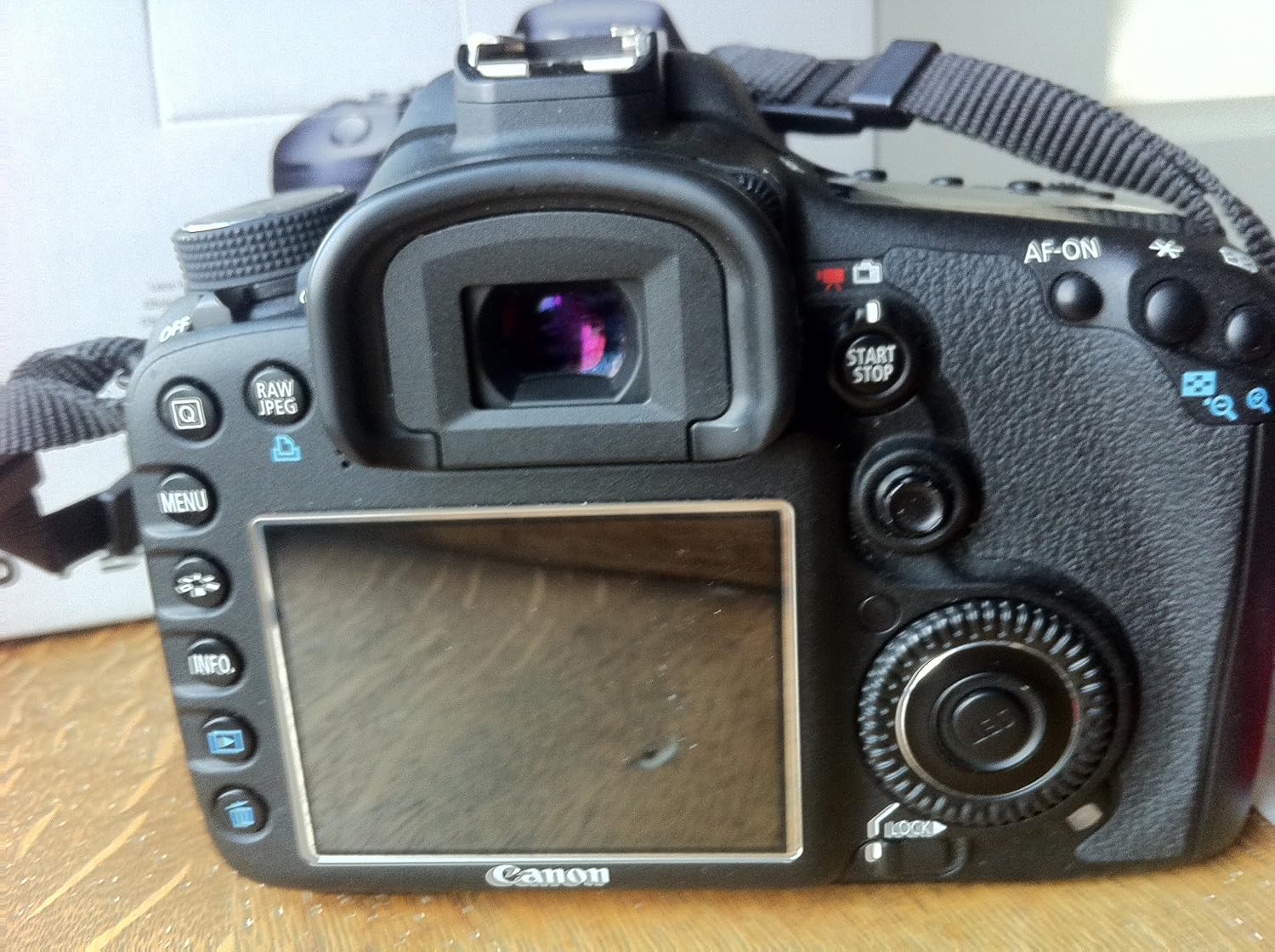 Canon EOS 7D 18 MP CMOS Digital SLR Camera Body Only (Renewed)